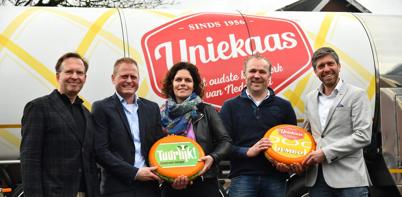 Jumbo gaat lange termijn samenwerking aan met melkveehouders voor duurzamere kaasketen