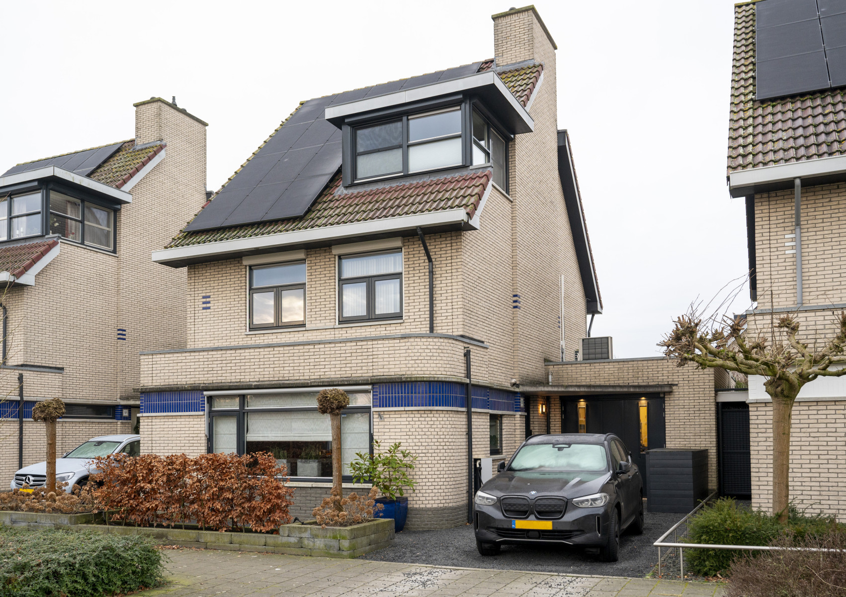 Zeeuwse huishoudens die tijdelijk hun zonnepanelen uitzetten dragen bij aan oplossing voor volle stroomnet