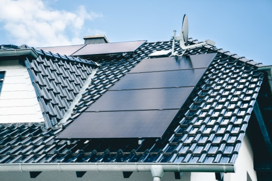 Terugverdientijd zonnepanelen geen 20 jaar met slim energiegebruik