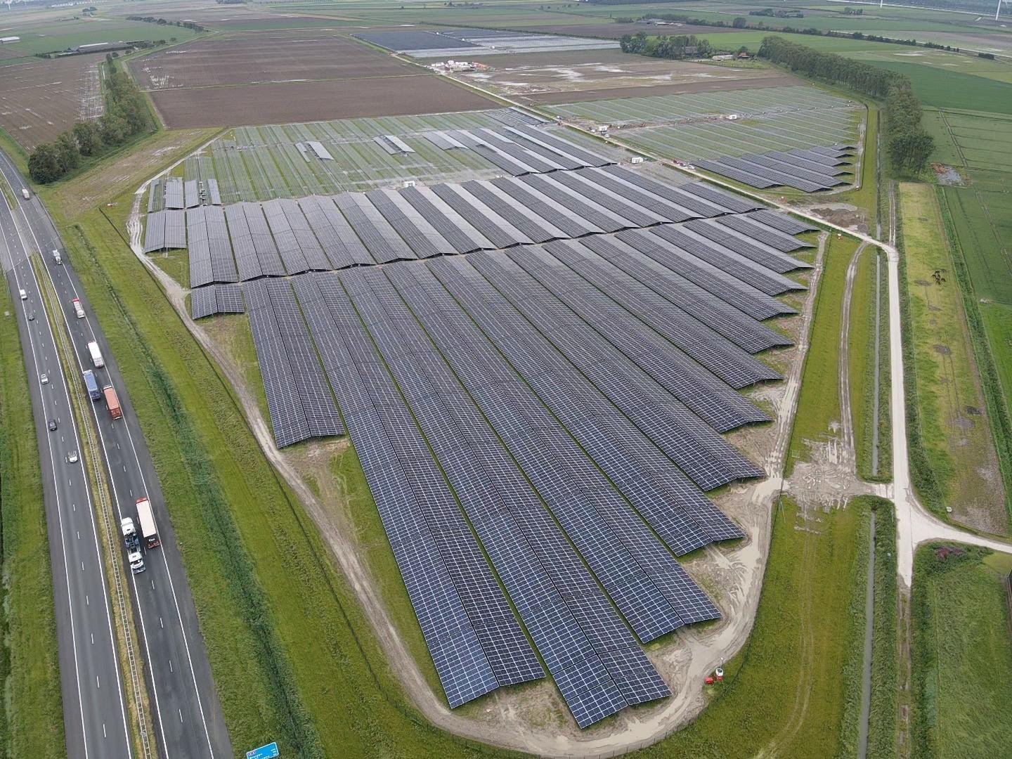 Zonnepark Markiezaat Rilland sluit capaciteitsbeperkend contract voor terugleveren stroom
