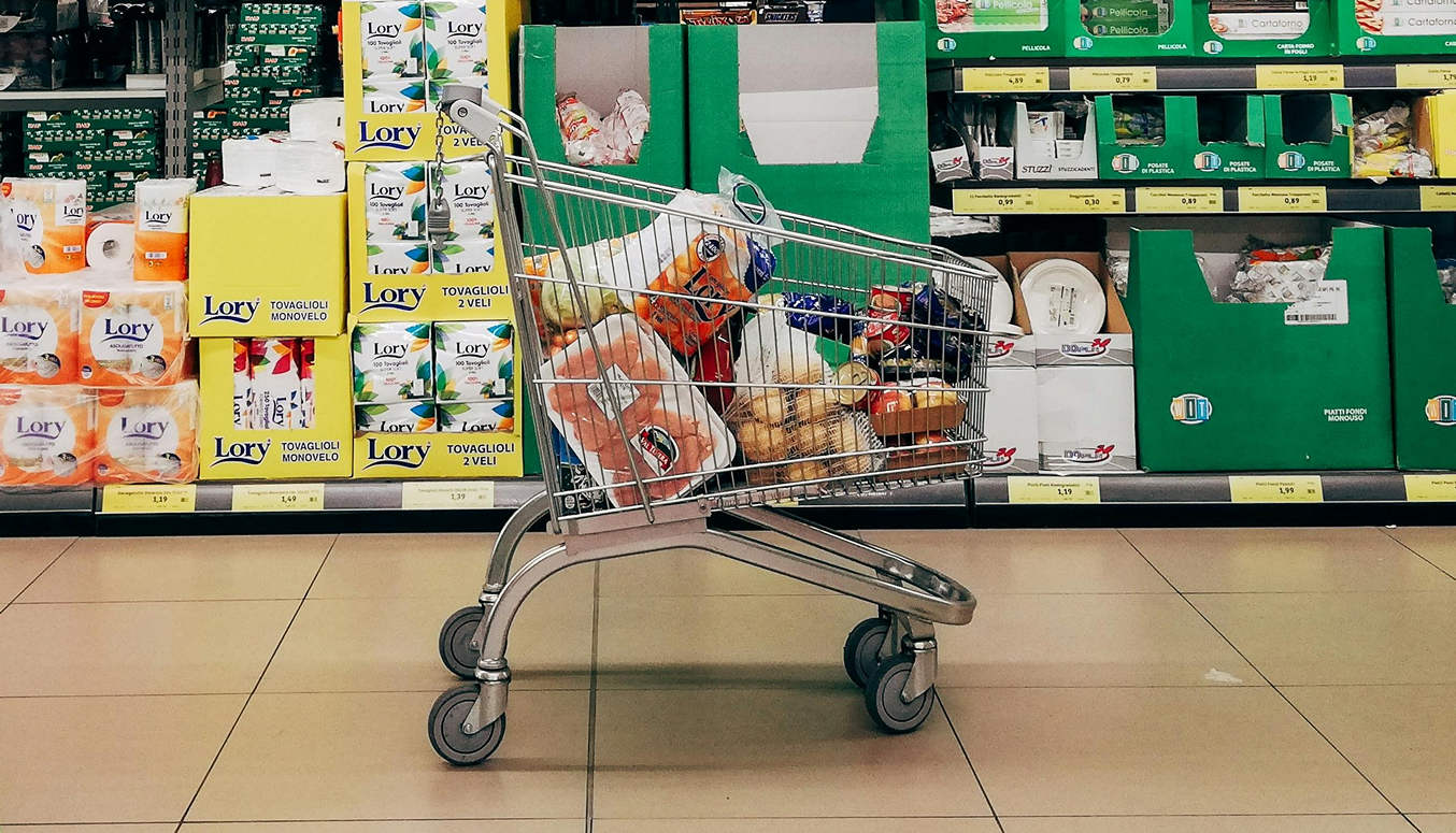 Biologisch assortiment in supermarkten krimpt ondanks ambities